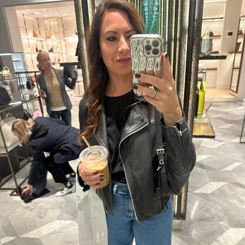Meet your Posher, Bianca